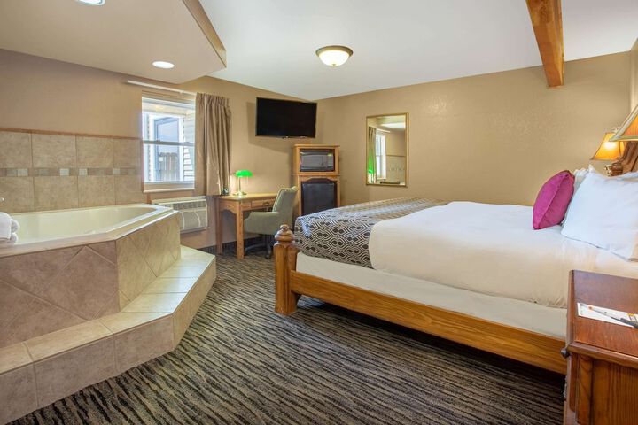 Room 26 of 31