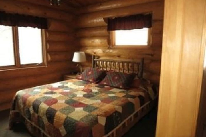 Room 119 of 229
