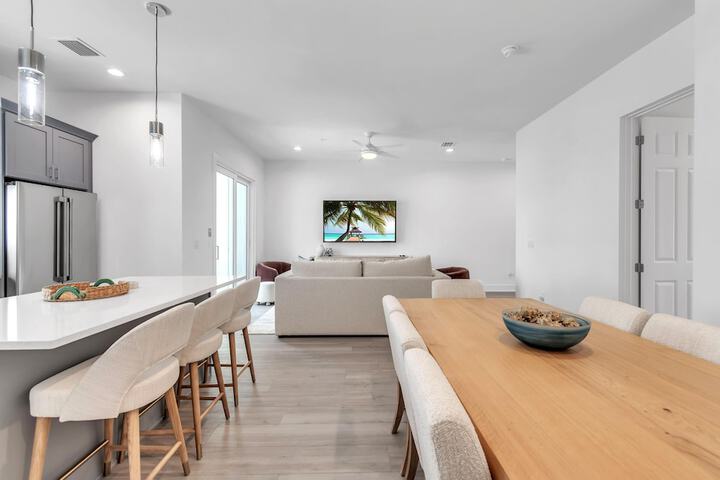 Azul Townhomes A4 - Sunset