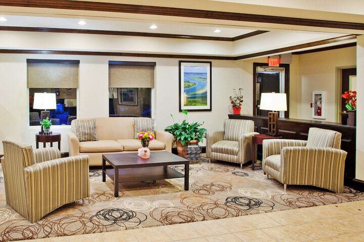 Hotel Interior 6 of 18