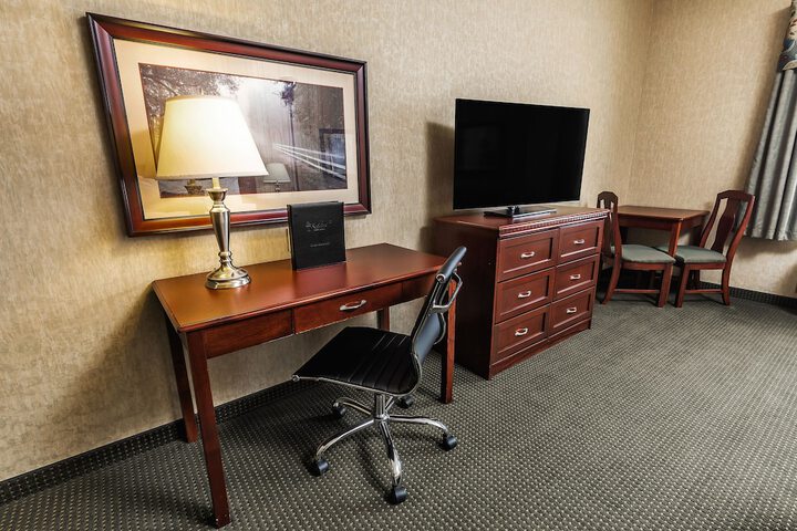 Room 19 of 40