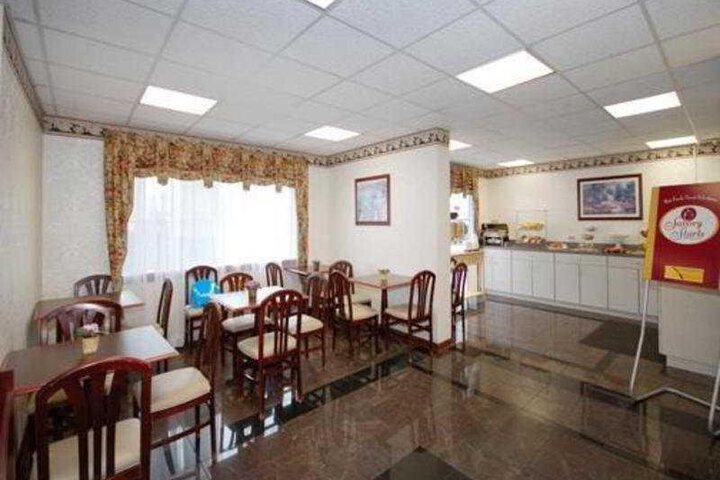 ECONO LODGE