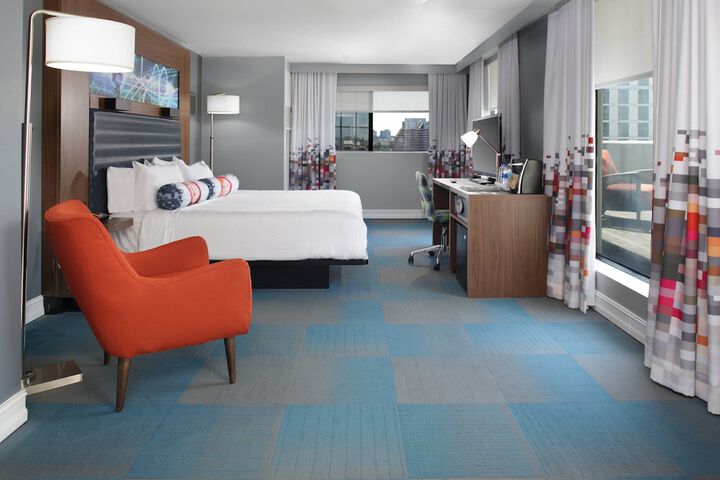 Room 19 of 43