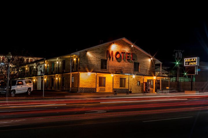 Relax Inn Motel