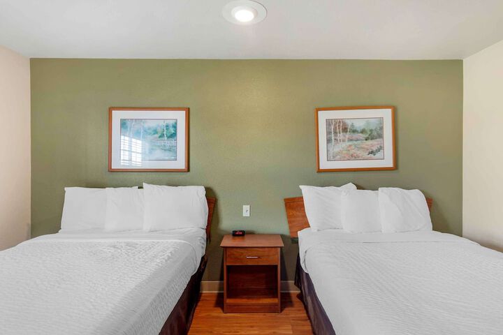 Room 11 of 21