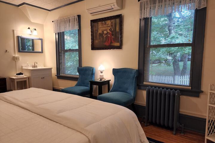 Room 60 of 78