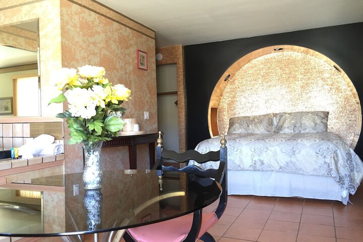 Room 25 of 124
