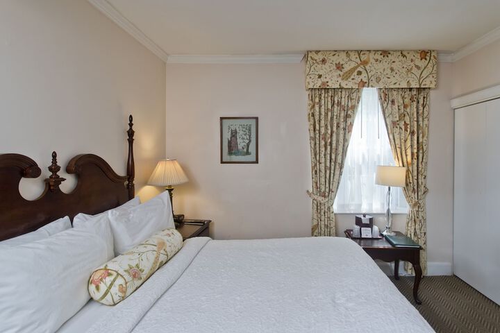 Room 5 of 47