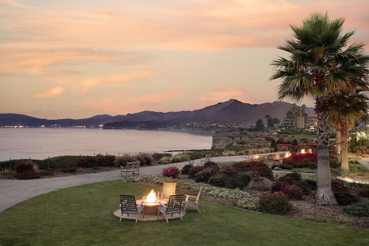 Spyglass Inn