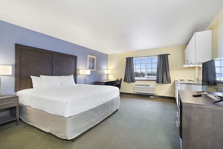 Room 8 of 35
