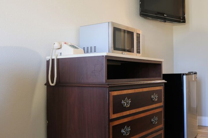 Room 56 of 65