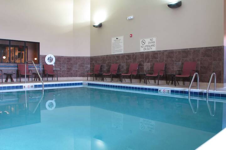 Homewood Suites by Hilton Coralville - Iowa River Landing