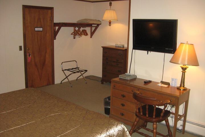 Room 11 of 45