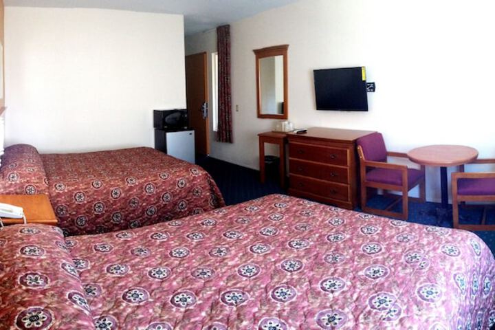 Room 43 of 53
