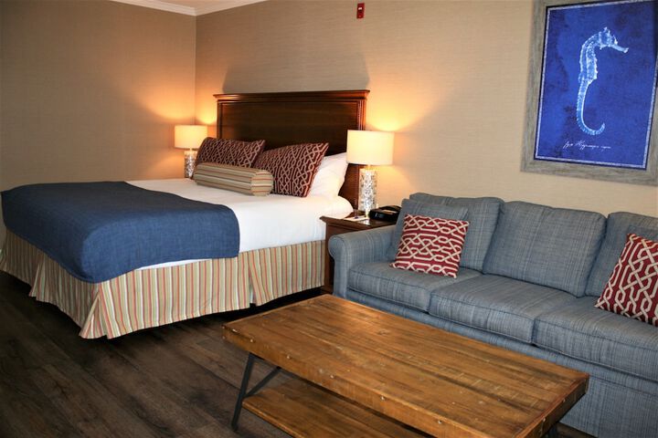 Room 120 of 138
