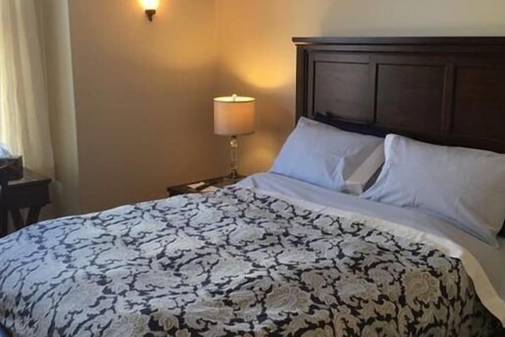 Room 14 of 30