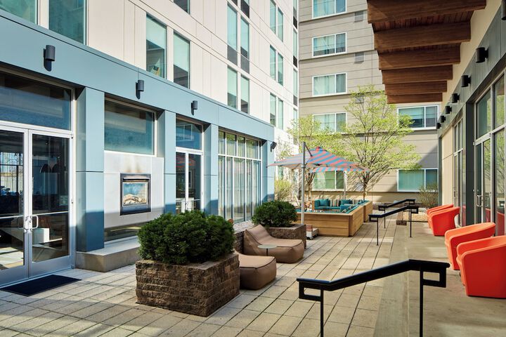 Aloft by Marriott Arundel Mills BWI Airport
