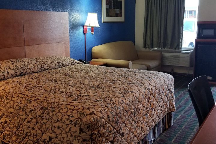 Executive Inn