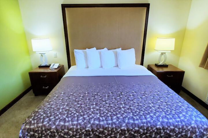 Room 28 of 42