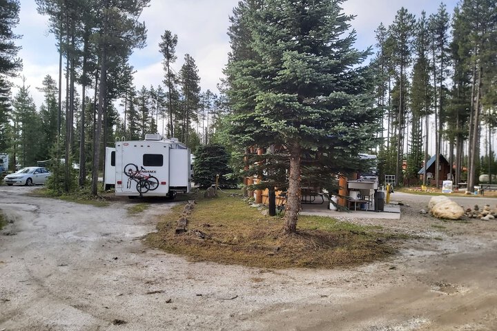 Blue River Cabins Campground & RV Park