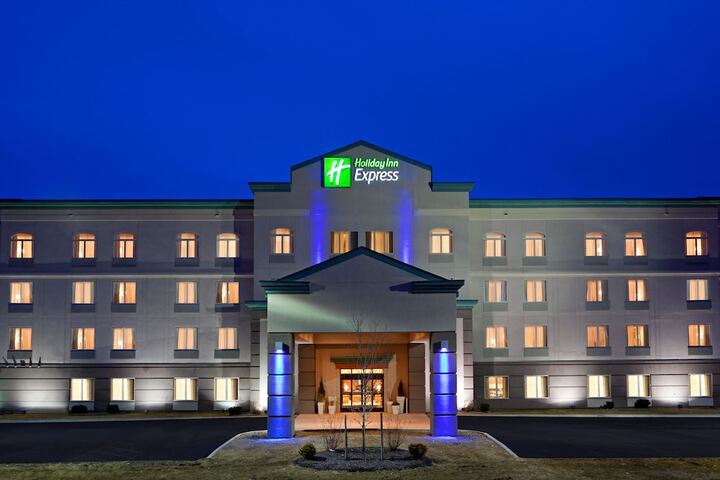 Hotel 4 of 57