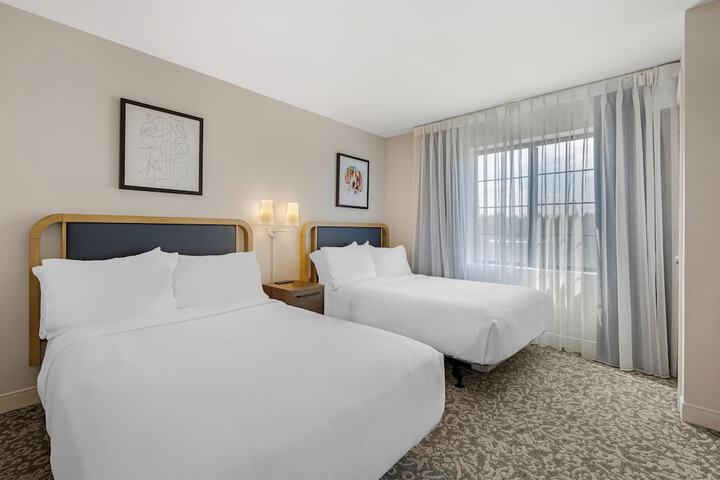 Sonesta ES Suites Portland Vancouver 41st Street