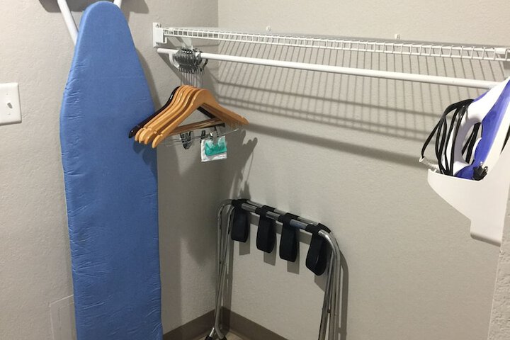 Room 44 of 60