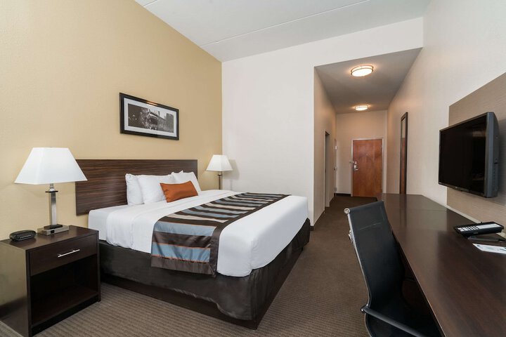 Room 14 of 31