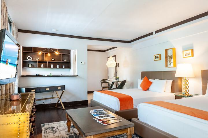 Room 33 of 58