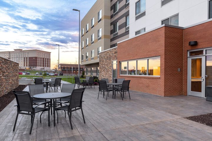 Fairfield Inn & Suites by Marriott OFallon IL