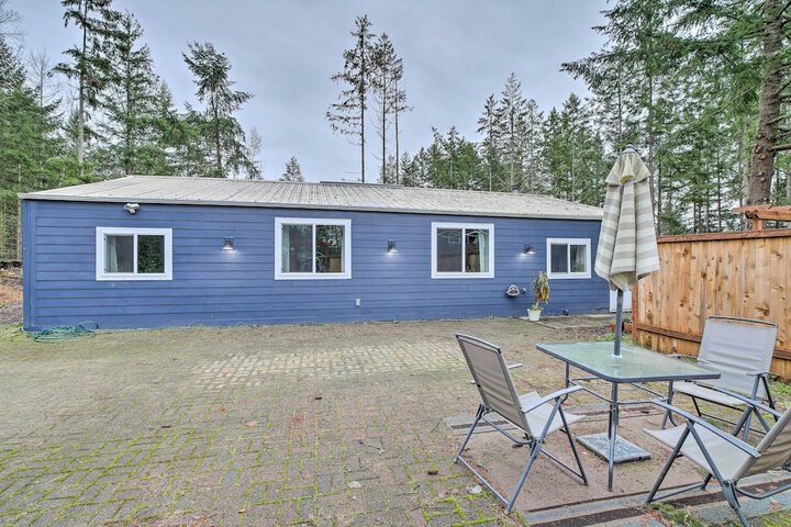 Quaint Cozy Outdoor Retreat Near Mt. Rainier!