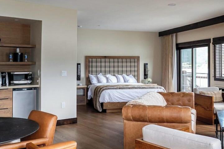 The Estes Park Resort