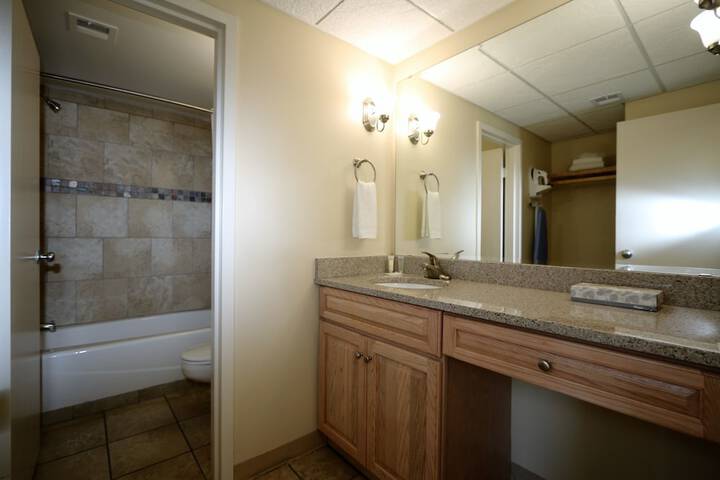 Room 11 of 20