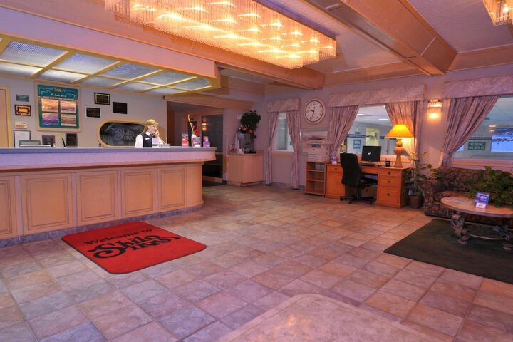 Hotel Interior 10 of 23
