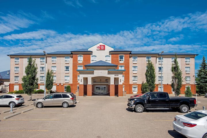 Hotel 2 of 45