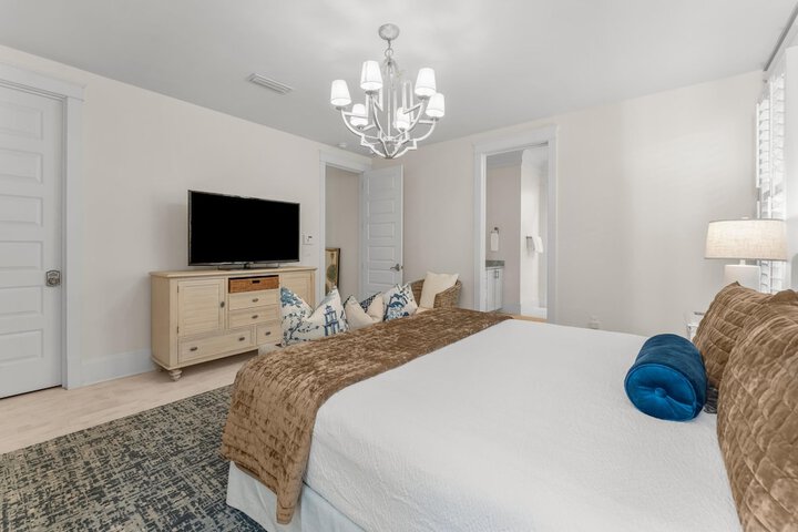 Prominence on 30A by Panhandle Getaways