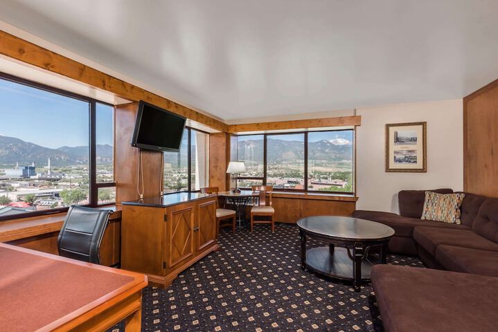 The Antlers a Wyndham Hotel