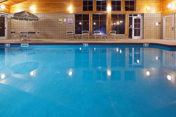 Pool 4 of 54