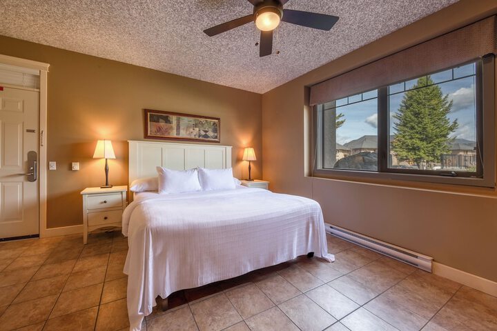 Bighorn Meadows Resort
