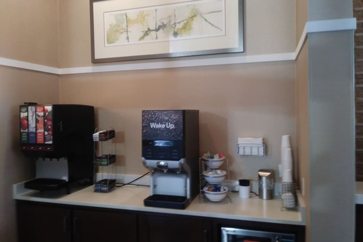 Breakfast/Coffee Service 36 of 48