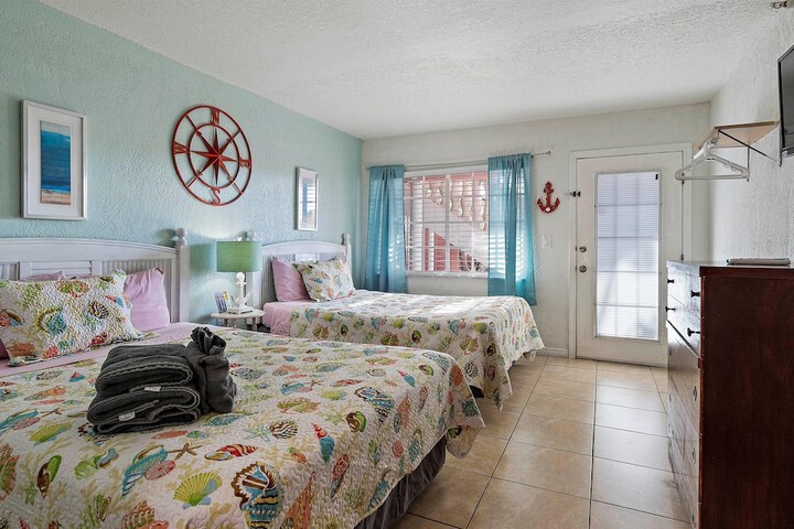 Room 46 of 83