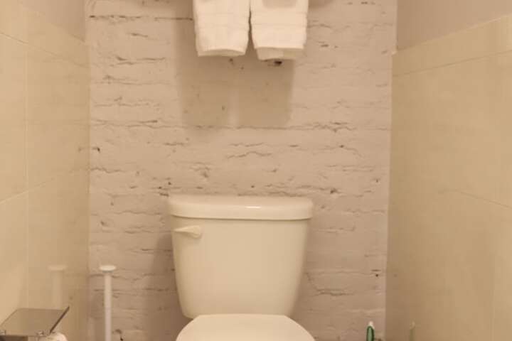 Cornerstone Inn