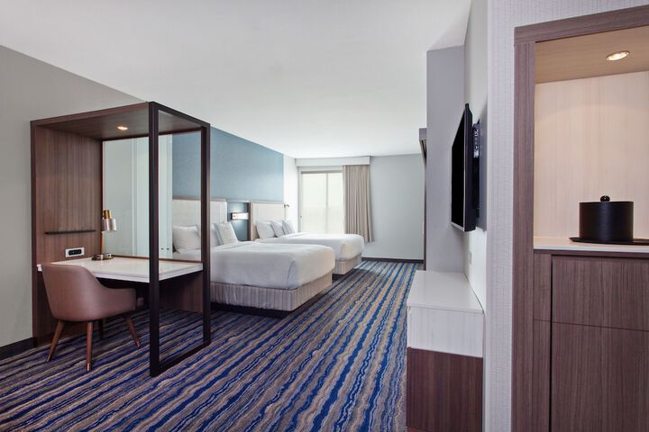 SpringHill Suites by Marriott Escondido Downtown