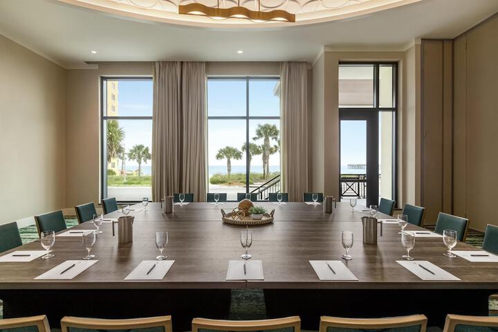 Embassy Suites by Hilton Panama City Beach Resort