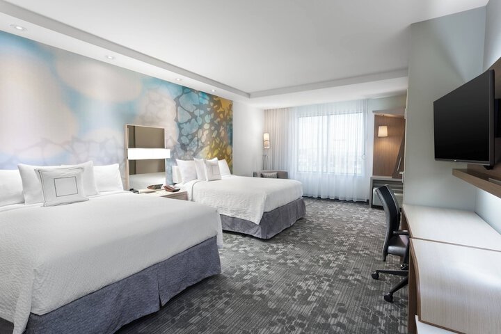 Room 18 of 35