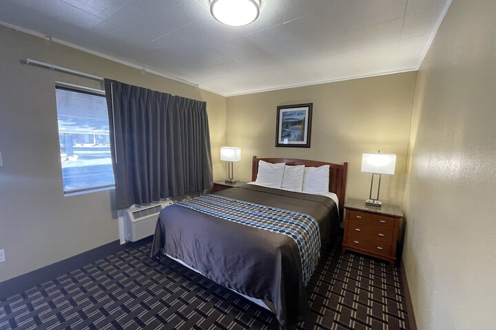 Room 56 of 71