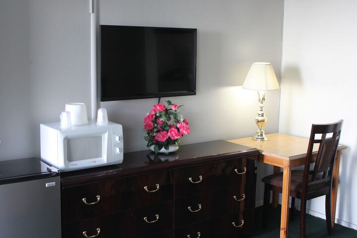 Room 17 of 30