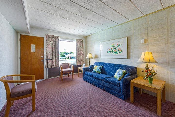Room 28 of 50