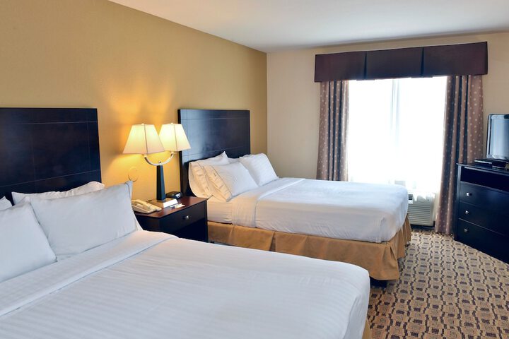 Holiday Inn Express Boonville by IHG