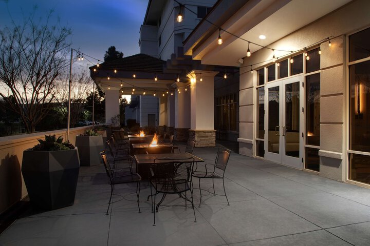 Embassy Suites by Hilton San Rafael at Marin Center